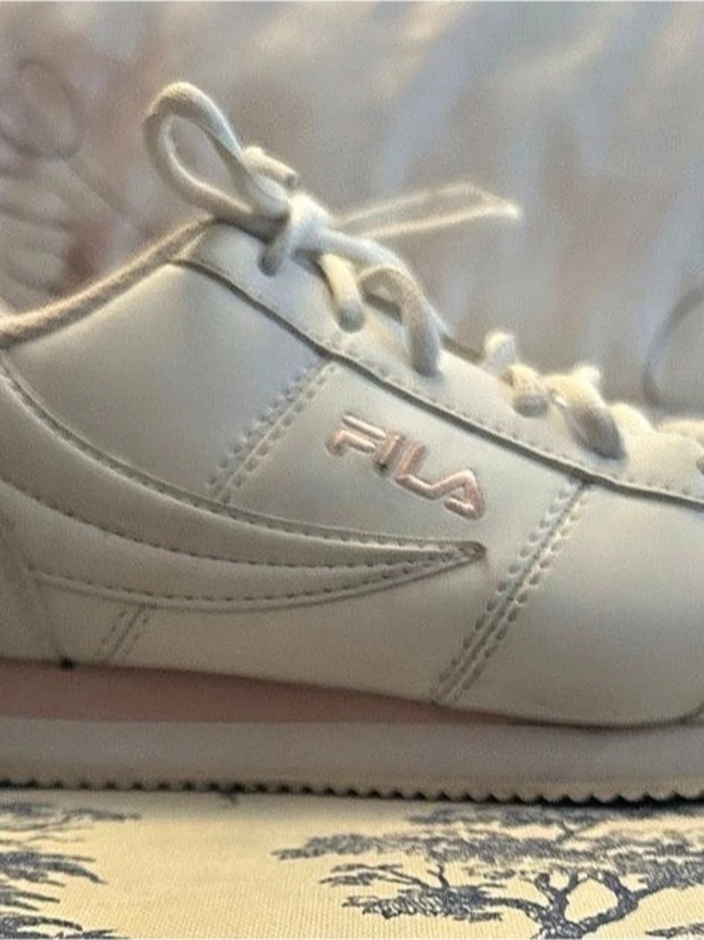 Fila Classico 18 Sneakers White & Pink US 8
